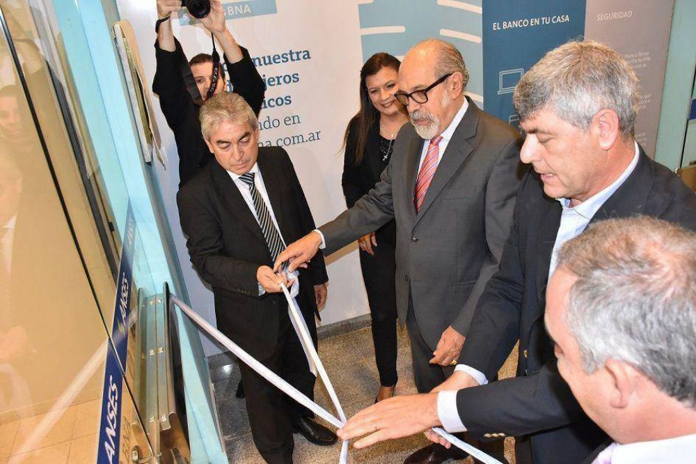 Ricardo Buryaile inaugur en Formosa nuevo anexo operativo del Banco Nacin