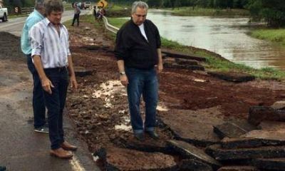 Passalacqua recorri� zonas afectadas por las lluvias y caminos da�ados