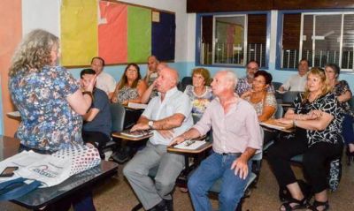 OSM: Se inaugur� el Ulp�n en Lomas de Zamora