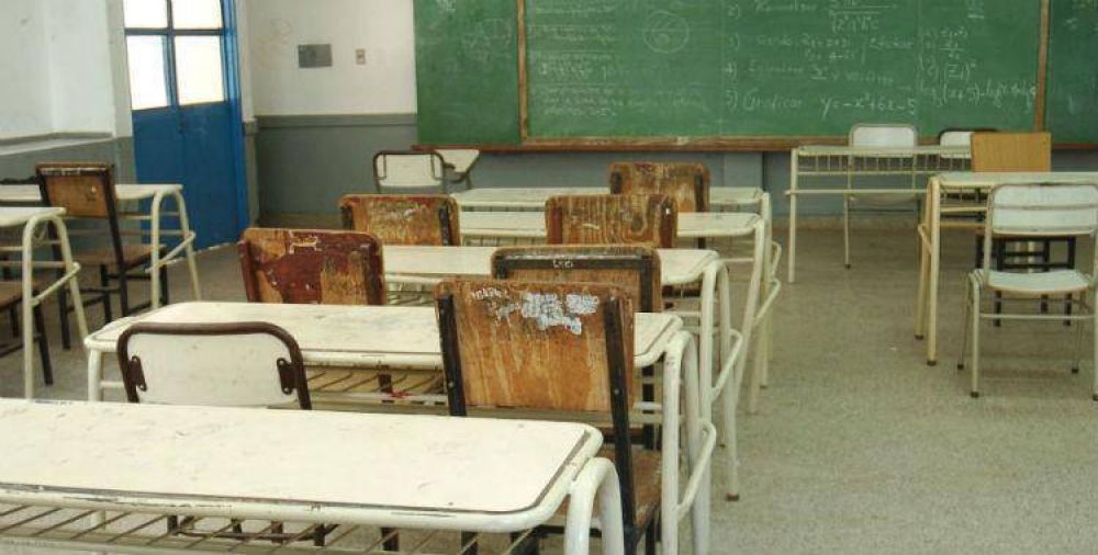 Los docentes tucumanos se suman al paro y este martes no habr clases en la provincia