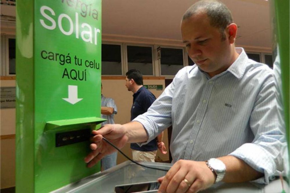 Prueba Piloto: Buscarn instalar cargadores solares para celulares en espacios pblicos