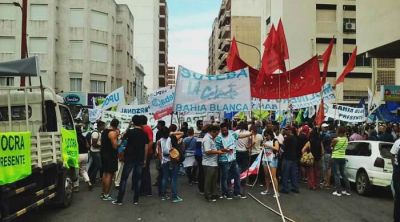 Gremios planean interrumpir los actos por el aniversario de Bah�a