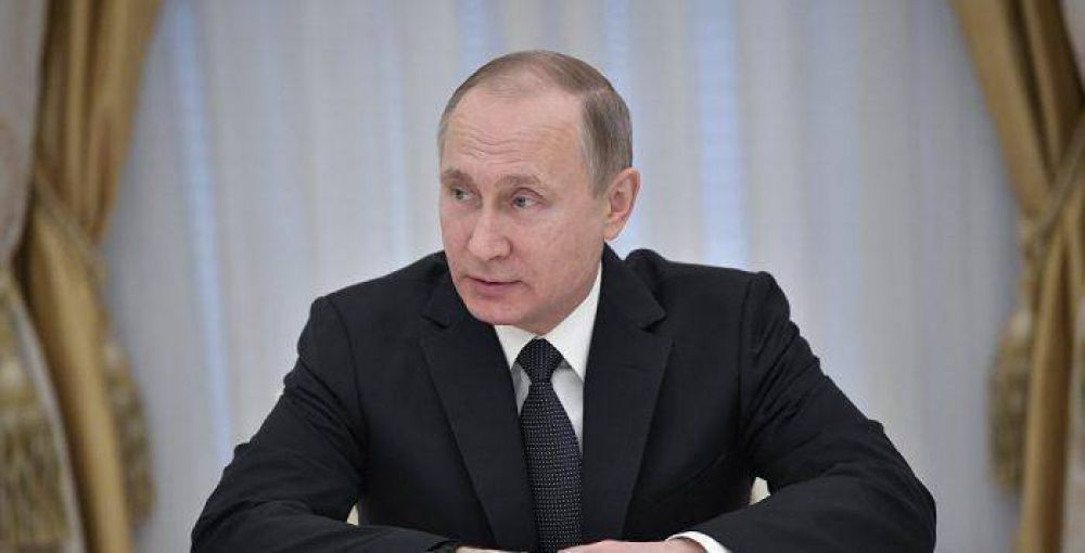 Putin destaca el aporte judo a la paz entre las etnias de Rusia