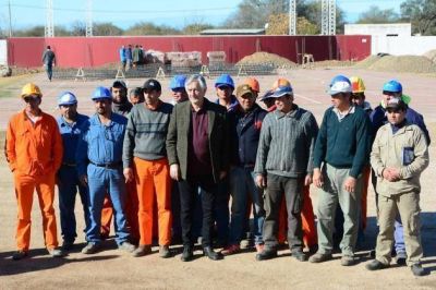 El Gobierno finalizar� la construcci�n de 209 viviendas en el departamento Pedernera