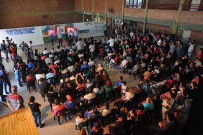 En seis a�os, proyectan construir 436 viviendas en el barrio Acer�a