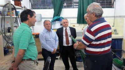 Presentaron el proyecto de turbinas para el puente Paran�-Santa Fe