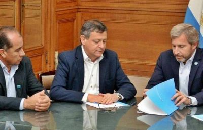 Peppo celebr� el convenio para ampliar la red de agua potable en Las Bre�as