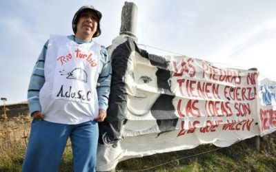 Movilizaci�n en 28 de Noviembre en memoria y repudio a la agresi�n de UOCRA a docentes