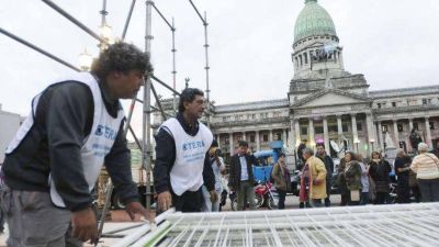 El oficialismo busca evitar que el conflicto docente llegue al Congreso