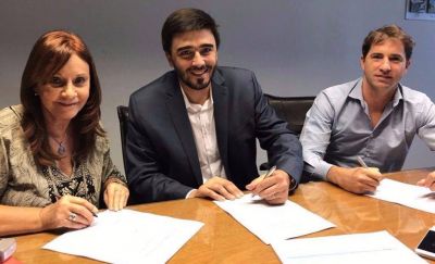 Barrio UOCRA: se firm� el convenio para la terminaci�n de viviendas
