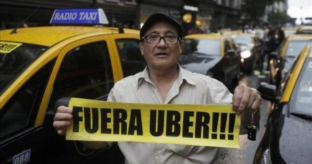 Victoria tachera: Uber no podr trabajar en el pas
