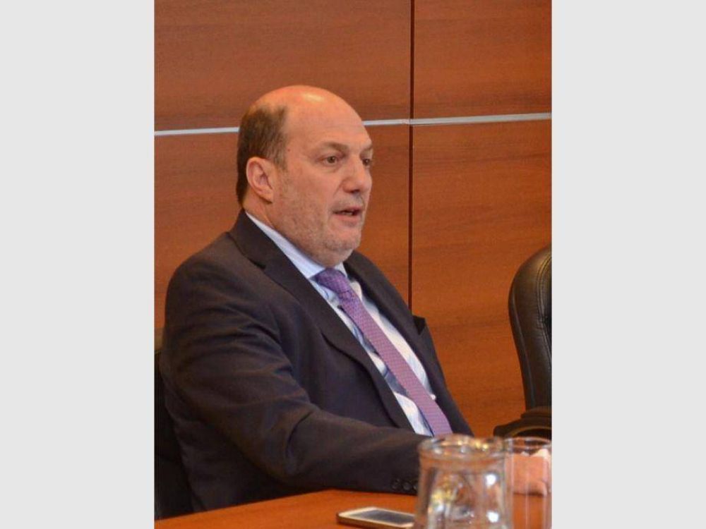 Se fue el tercero en jerarqu�a en Salud y ya hay un reemplazante