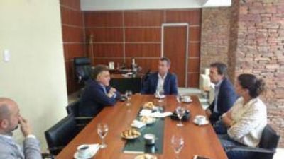 Invertir�n $110 millones en repavimentar calles de Rivadavia