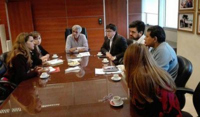 Buscan fortalecer la terminalidad educativa de quienes poseen planes sociales