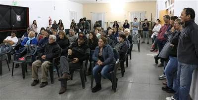 El intendente se reuni� con vecinos de barrio Cooperativa