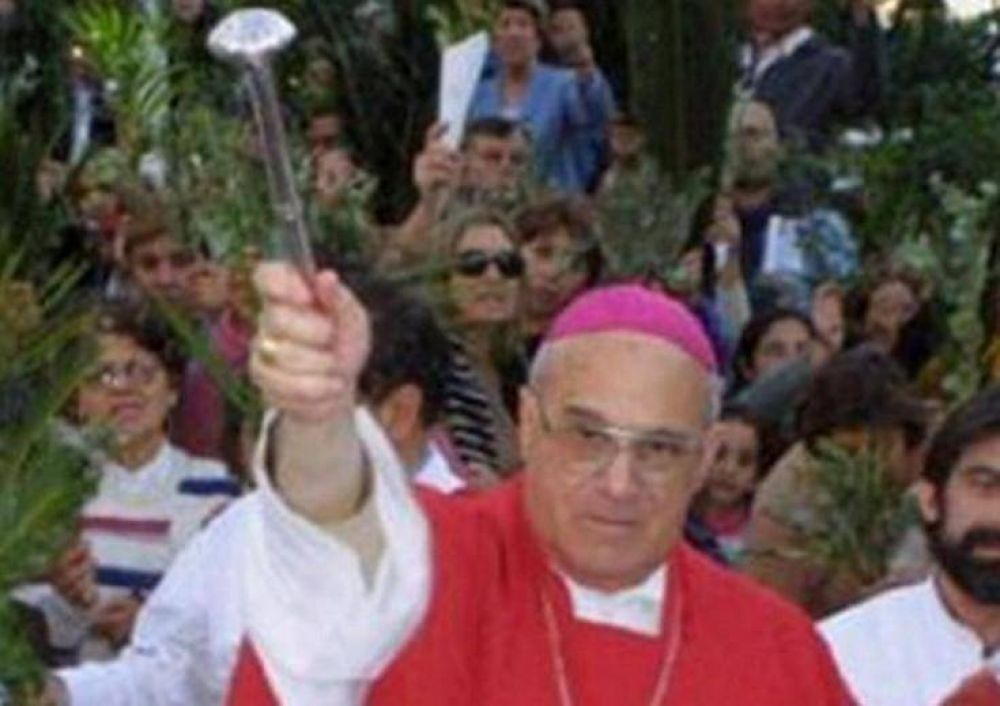 Mons. Castagna: La Pascua cristiana, reserva oportuna de fe