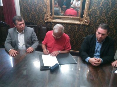 Salud firmo convenio con la Universidad de C�rdoba para capacitaci�n en Ortopedia y Traumatolog�a