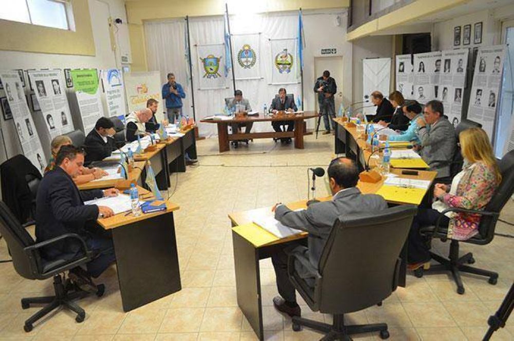  Por mayor�a, el Concejo de Pico aprob� el Presupuesto