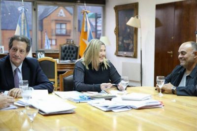 El BTF otorga cr�dito de 30 millones de pesos para mejorar el servicio de transporte p�blico de R�o Grande