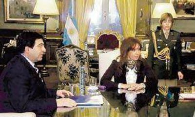 Tuvieron que desmentir dos veces la salida de Echegaray