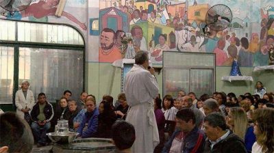 La Misa del Jueves Santo en Barracas