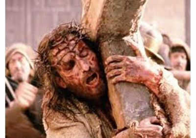 ��D�nde est� Dios?�, pregunt� Papa Francisco a los j�venes en el V�a Crucis en Cracovia.