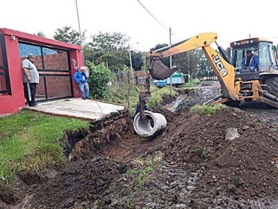 El Emvial intenta recuperar las calles da�adas por la lluvia