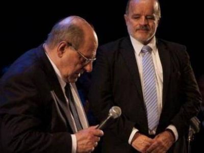 Razona dur�simo con Arroyo: �No tom� la decisi�n pol�tica para terminar con las mafias�