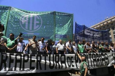  Los datos de inflaci�n fortalecen los reclamos de gremios que disputan con la Provincia