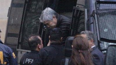 La AFIP kirchnerista le minti� a la Justicia para proteger a L�zaro B�ez