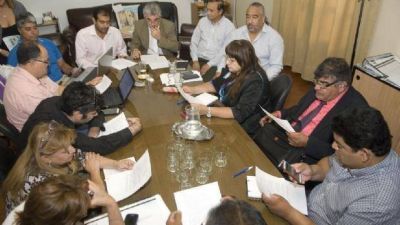 Luego de un mes, se reabre la paritaria con el sector docente