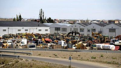 Santiago recibir� 8 m�quinas de las expropiadas a L�zaro B�ez