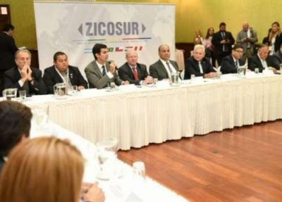 Salta y Tucum�n apoyan la tercera frontera con Tarija