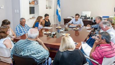 Vecinos de Emilio Mitre, Villa del Parque y el Parque Natural se reunieron con Petrecca