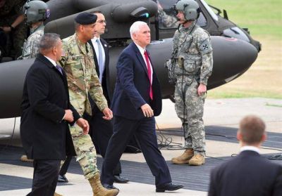 Mike Pence visit� Corea del Sur e intenta ganar apoyo en el conflicto con Kim Jung-un