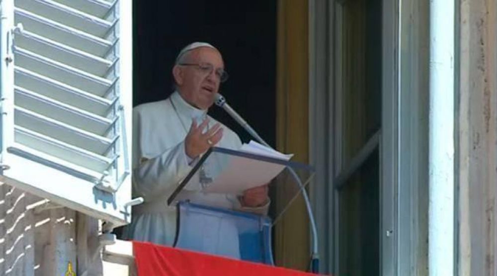 Papa Francisco en Lunes del ngel: La ltima palabra no es sepulcro ni muerte sino vida