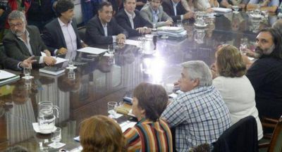 Los gremios docentes rechazaron el nuevo ofrecimiento de la Provincia