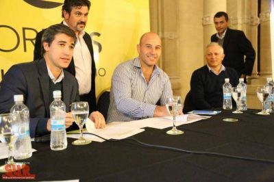 Molina present� el programa Tu Barrio Propone