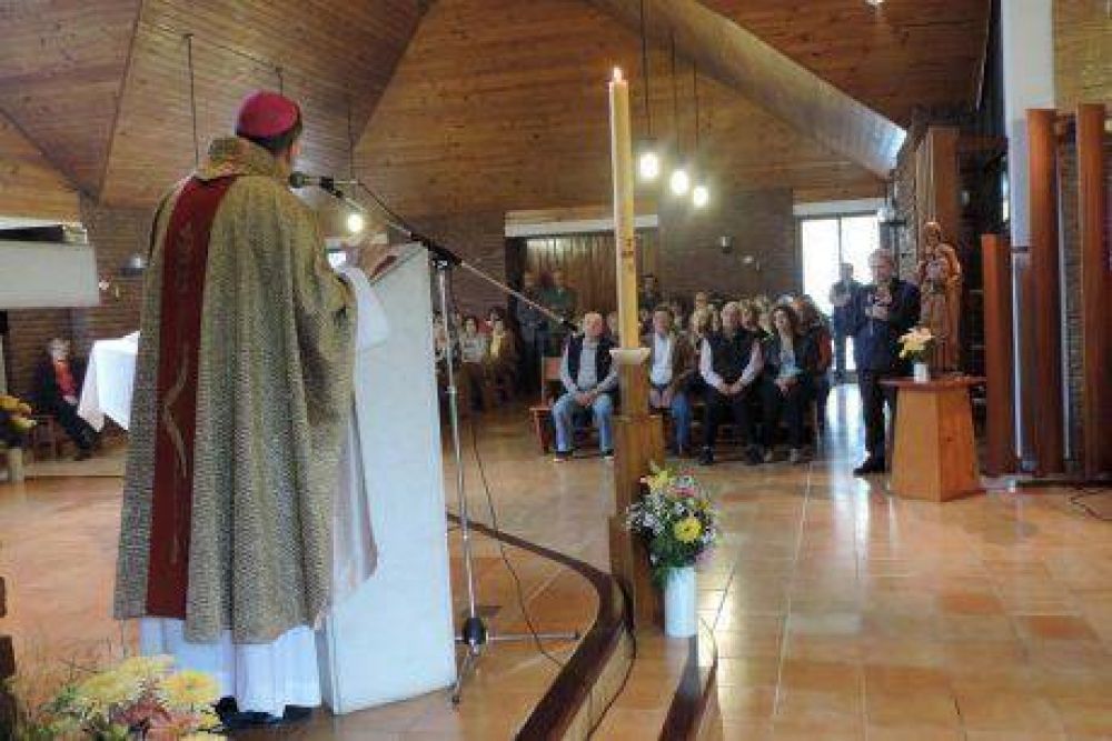 El Obispo de la Di�cesis de 9 de Julio lament� los signos de destrucci�n y de horror que se ven a diario
