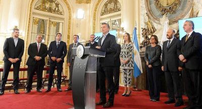 Rodr�guez Sa� ausente en la firma del acuerdo para reducir el d�ficit fiscal