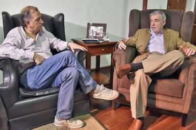 Das Neves firm� el decreto transfiriendo $ 50 millones al municipio de Comodoro