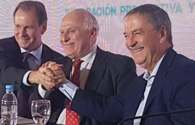 Schiaretti pidi� obras h�dricas para Santa Fe y Buenos Aires