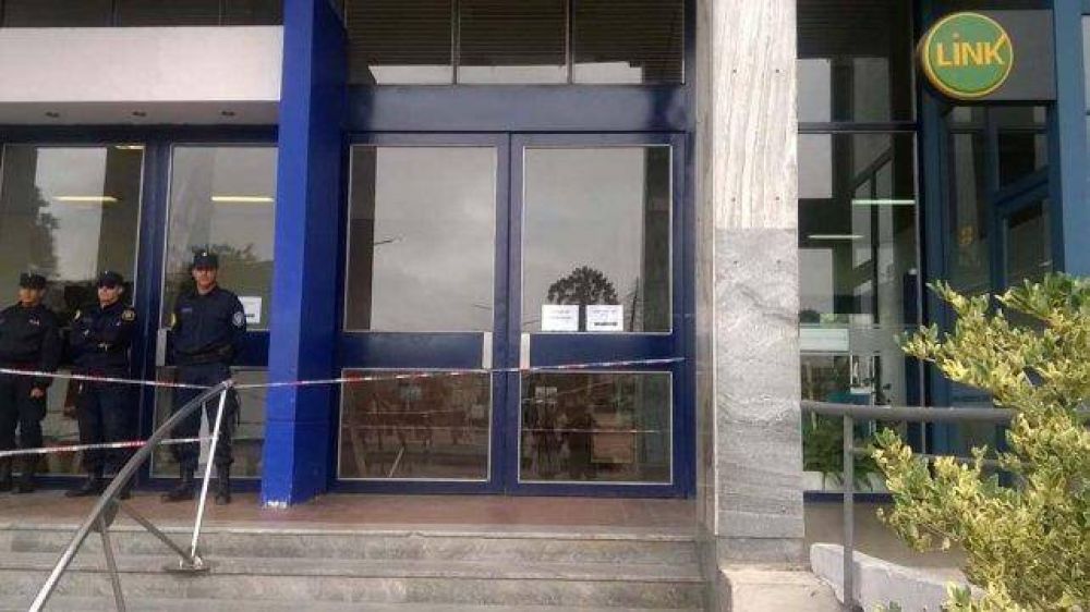 Agmer reclam� libre acceso al edificio del Consejo General de Educaci�n