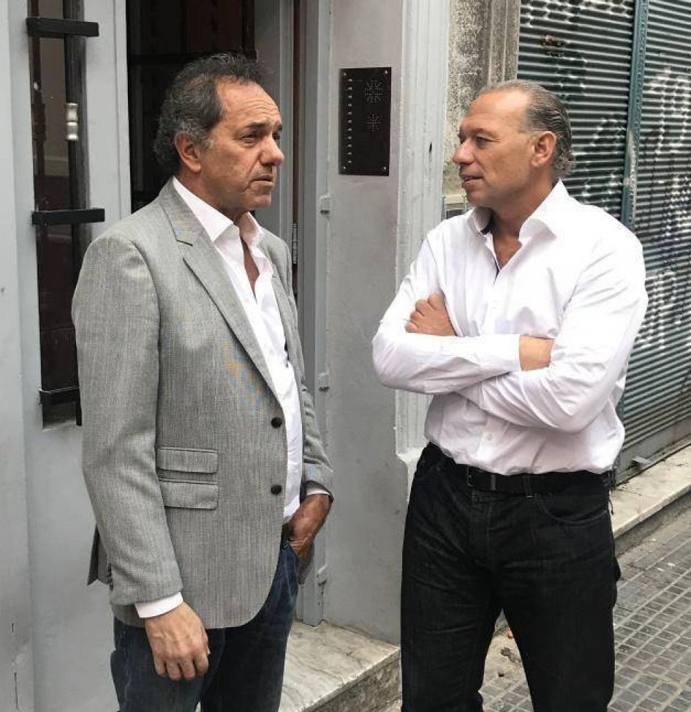 Foto con Berni: Scioli tiene candidato en la Ciudad?