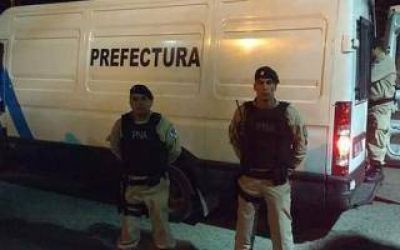 Prefectura brinda seguridad a los damnificados por las inundaciones en Arrecifes