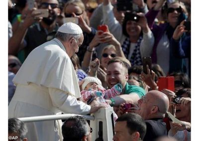 Catequesis del Papa: �Nuestra esperanza se funda en �l, que ha vencido a nuestra ac�rrima enemiga�