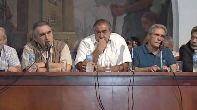 La CGT revisa su ofensiva contra el Gobierno y aplaza nuevas protestas