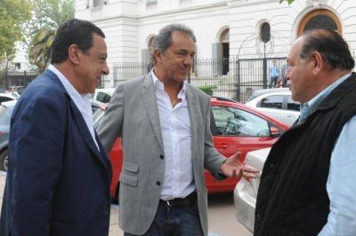 Scioli suma millas junto a intendentes: recorri� Z�rate, San Pedro, Arrecifes y Moreno