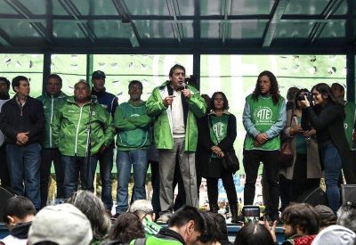 ATE contraatac� con una fina iron�a: �Macri convirti� al Estado en un aguantadero de gerentes y CEOs�