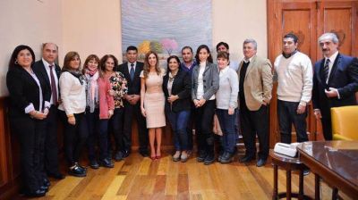La Gobernadora se reuni� con autoridades del gremio Judicial